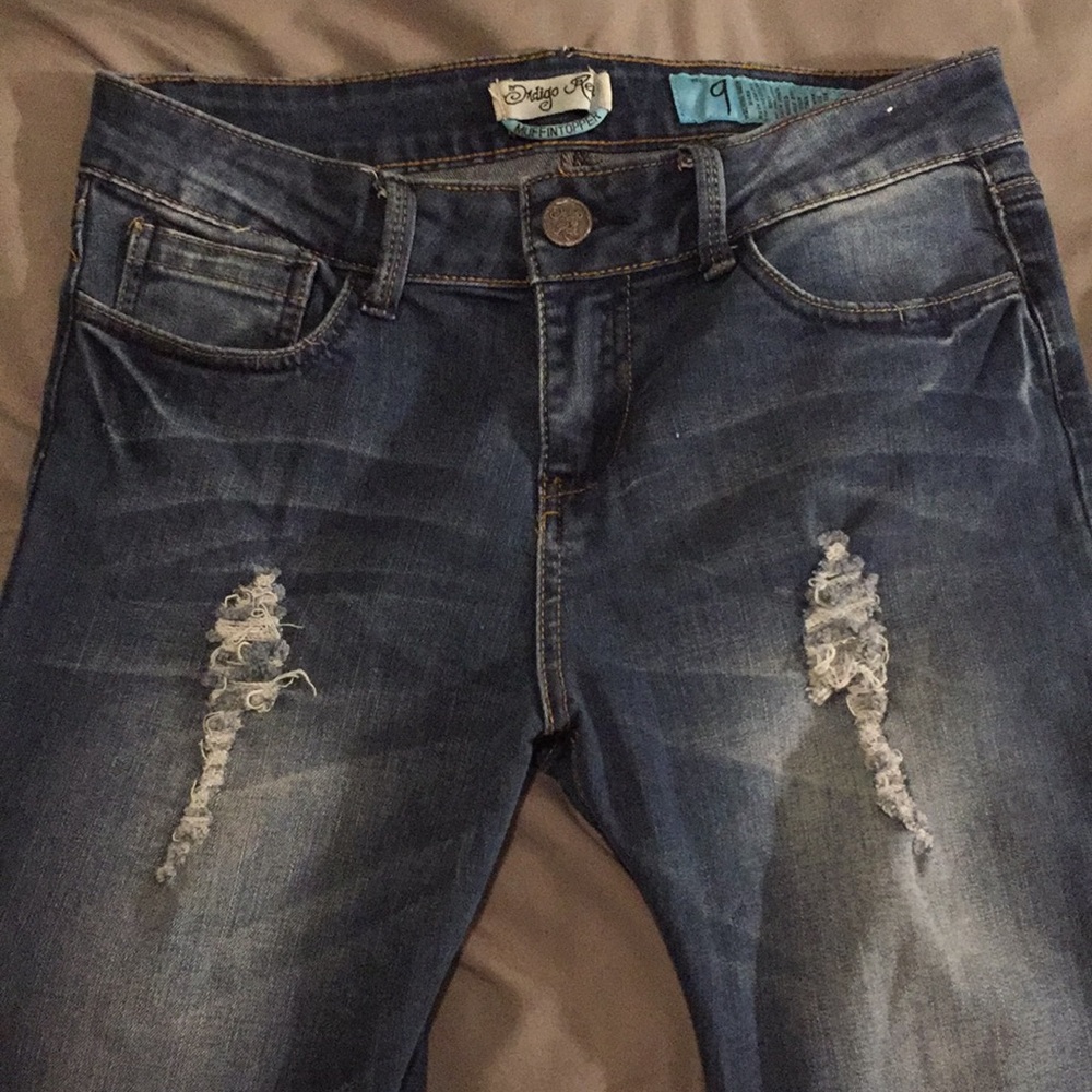 IndigoRein skinny/distressed size 9